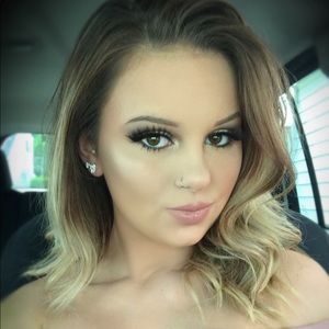 Meet your Posher, Kendra